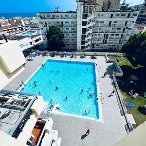 https://nucleo-cristal.hotelsinnerja.org